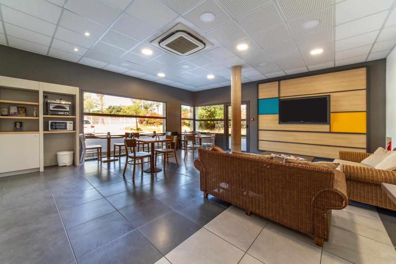 B&B Hotel Perpignan Saleilles 외부 사진